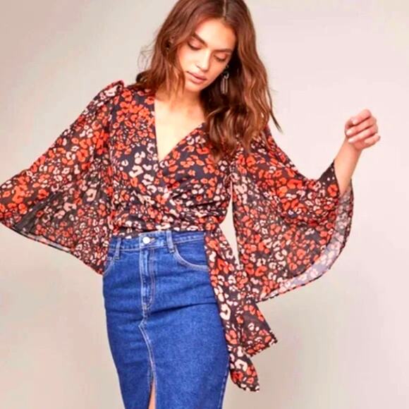 Revolve ASTR Leopard Print Top Womens Sz S Pleated Sleeves Orange Sheer Animal - Picture 2 of 10